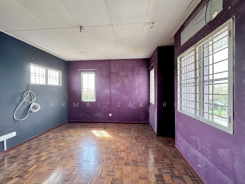 3-storey Terraced House for Sale in Puchong (Selangor) - Akmal Zakaria - PropertyGuru.com.my