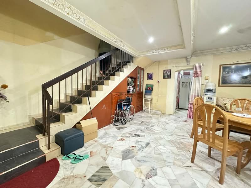 2-storey Terraced House for Sale in Seksyen 8 (Shah Alam) - Izzati Mat - Interior - PropertyGuru.com.my