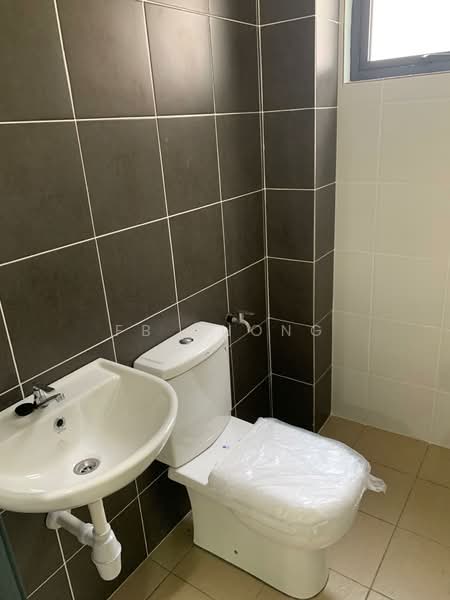 Jenderam Hilir untuk Untuk Dijual - RM 299,000, Mac 2026 - Bathroom - PropertyGuru.com.my