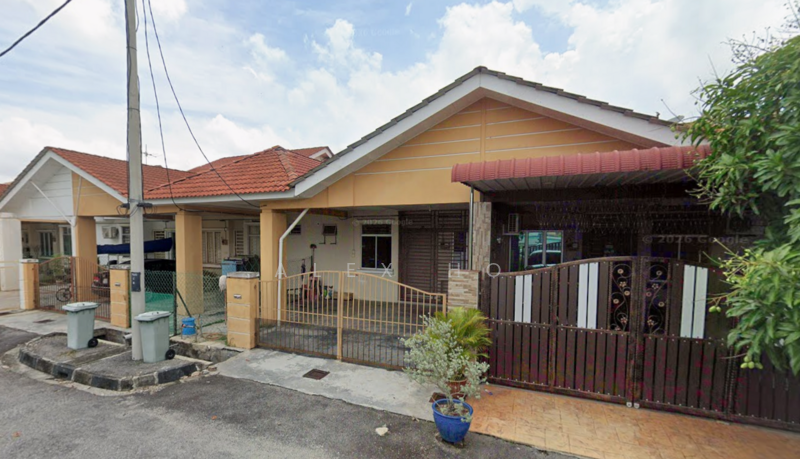 Taman Seri Saujana untuk Untuk Dijual - RM 247,500, Mac 2026 - Exterior - PropertyGuru.com.my