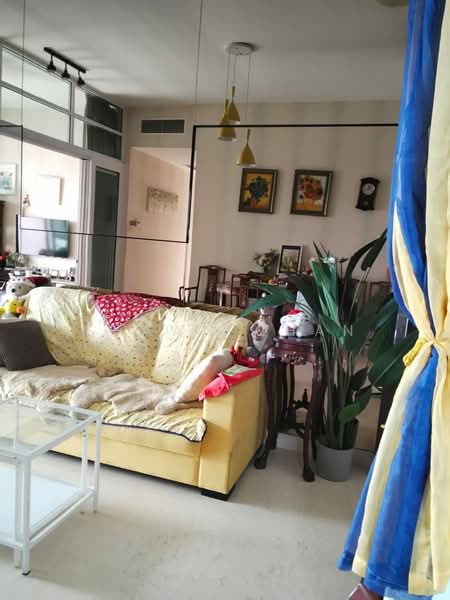 Service Residence for Sale at TriTower Residence @ Johor Bahru Sentral - Shawn Chan - Living Room - PropertyGuru.com.my