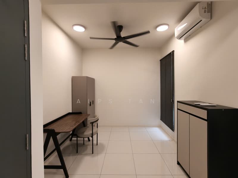Servis Apartment untuk Disewa di Emerald 9 - Alps Tan - Study - PropertyGuru.com.my