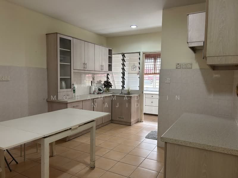 2-storey Terraced House for Sale in Shah Alam (Selangor) - Mohammad Din Majid - PropertyGuru.com.my