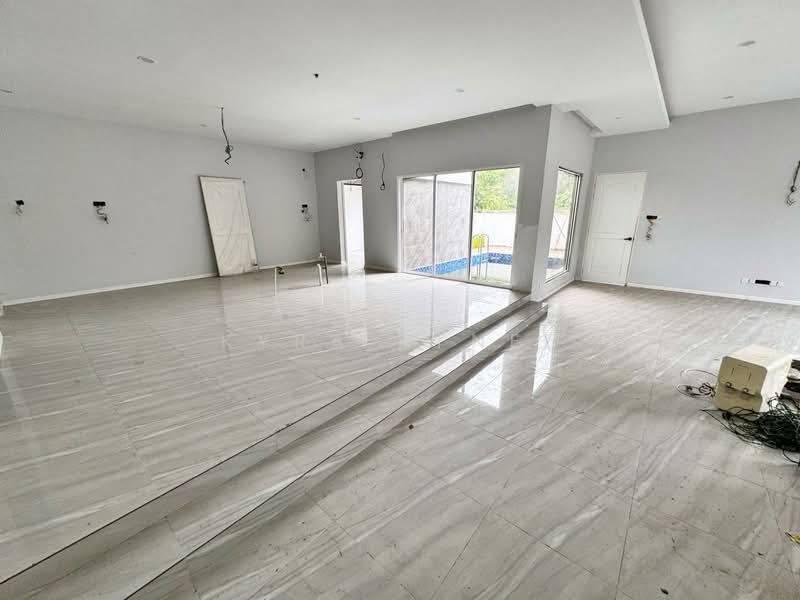 Bungalow for Sale in Bangi (Selangor) - Kyra Afnee - Living Room - PropertyGuru.com.my