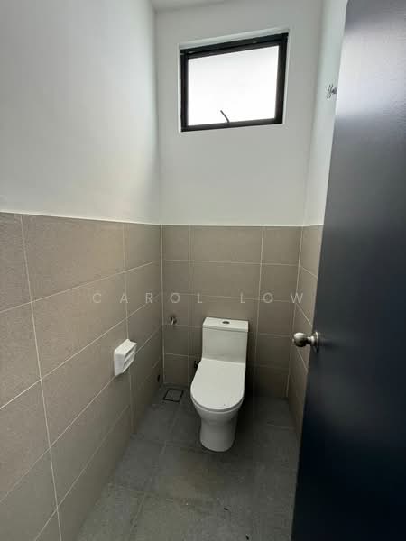 Cluster Factory for Rent in Eco Business Park 1 (Johor Bahru) - Carol Low - Bathroom - PropertyGuru.com.my