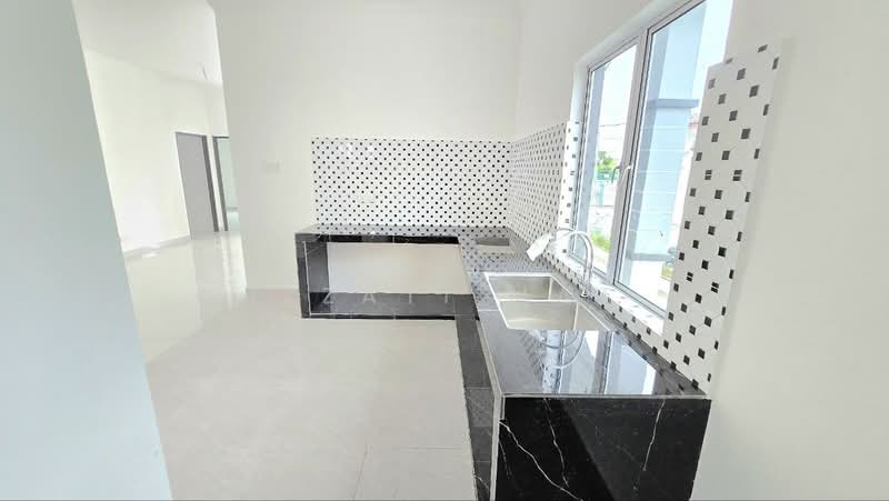 Bungalow for Sale in Mahkota Hills (Lenggeng) - Izzati Mat - Kitchen - PropertyGuru.com.my