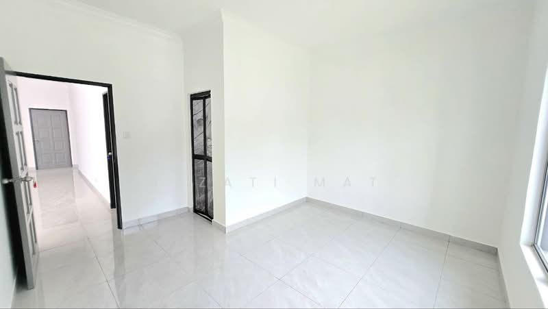 Bungalow for Sale in Mahkota Hills (Lenggeng) - Izzati Mat - Interior - PropertyGuru.com.my