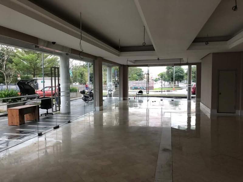 Pejabat untuk Dijual di Shah Alam (Selangor) - Azizirrahim . - Entrance - PropertyGuru.com.my