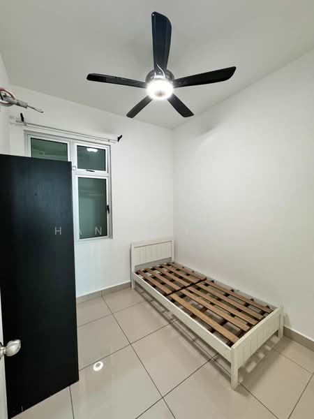Service Residence for Rent at Meridin Bayvue @ Sierra Perdana - Han Lu Yung - Bedroom - PropertyGuru.com.my