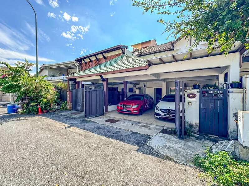 Jalan Suadamai Bandar Tun Hussein Onn untuk Untuk Dijual - RM 885,000, Mac 2026 - Exterior - PropertyGuru.com.my
