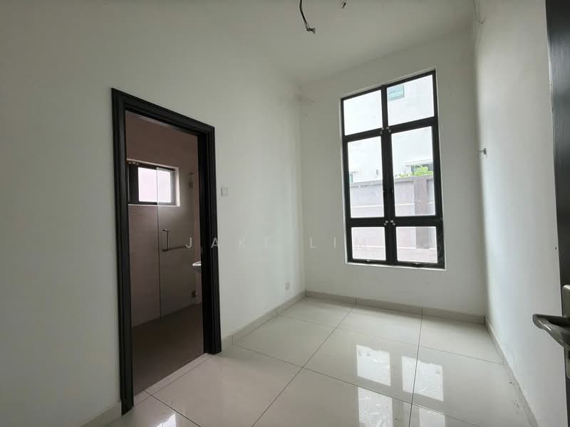 Bungalow for Sale in Taman Wira Mutiara (Kajang) - Jake Lim - Interior - PropertyGuru.com.my