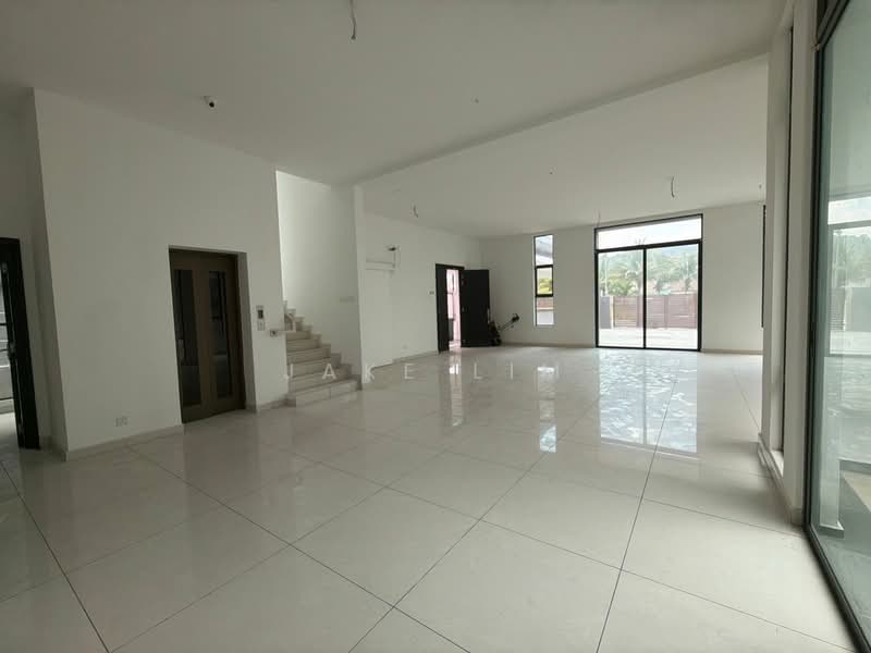 Bungalow for Sale in Taman Wira Mutiara (Kajang) - Jake Lim - Living Room - PropertyGuru.com.my