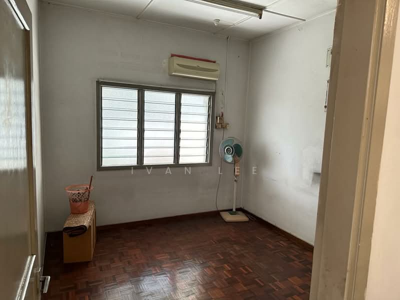 1-storey Terraced House for Sale in Sea Park (Petaling Jaya) - Ivan Lee - Interior - PropertyGuru.com.my