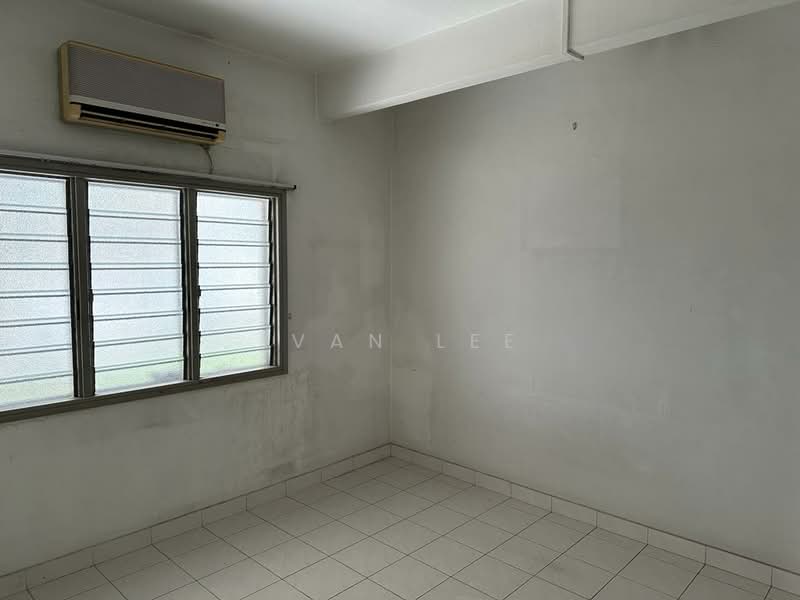 1-storey Terraced House for Sale in Sea Park (Petaling Jaya) - Ivan Lee - Interior - PropertyGuru.com.my