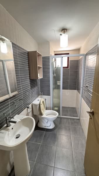 Condominium for Sale at Savanna Condominium - Yen Lim - PropertyGuru.com.my