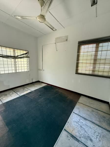 Shop for Rent in Subang Jaya (Selangor) - Bryan Lee - Interior - PropertyGuru.com.my