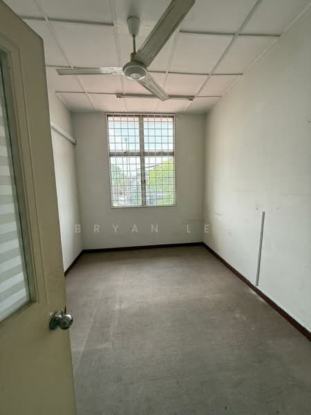 Shop for Rent in Subang Jaya (Selangor) - Bryan Lee - Interior - PropertyGuru.com.my