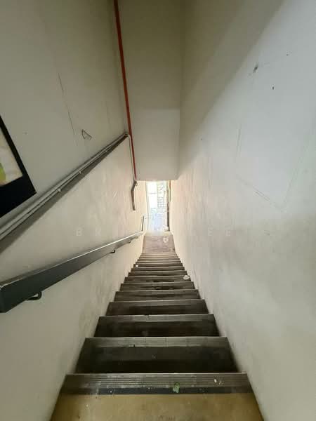 Shop for Rent in Subang Jaya (Selangor) - Bryan Lee - Corridor - PropertyGuru.com.my