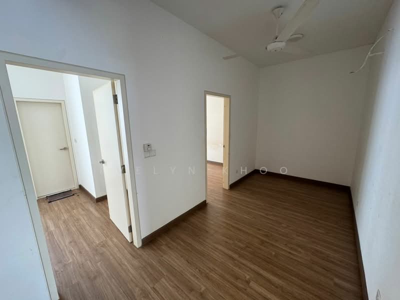 Garland Residence untuk Untuk Dijual - RM 680,000, Mac 2026 - Hallway - PropertyGuru.com.my