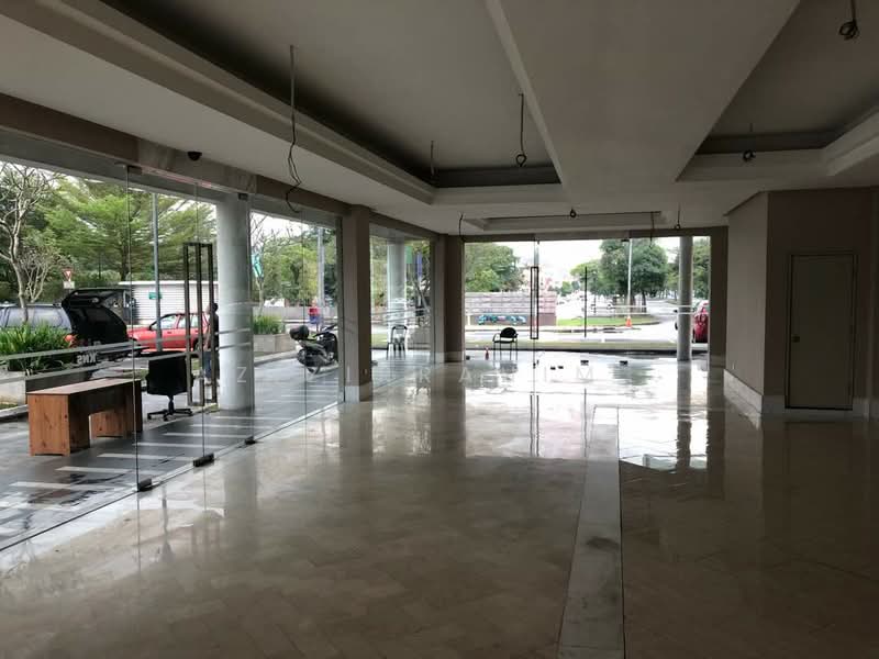 Section 3 @ Shah Alam untuk Untuk Dijual - RM 1,300,000, Mac 2026 - Entrance - PropertyGuru.com.my