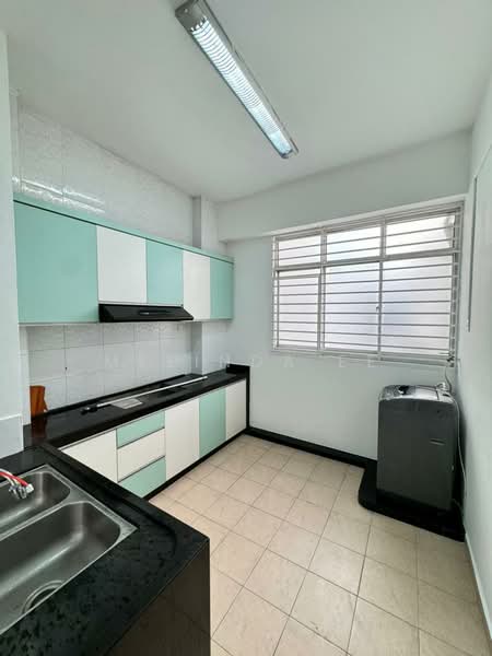 Lagenda Tasek Luxurious Suite untuk Untuk Dijual - RM 428,000, Mac 2026 - Kitchen - PropertyGuru.com.my