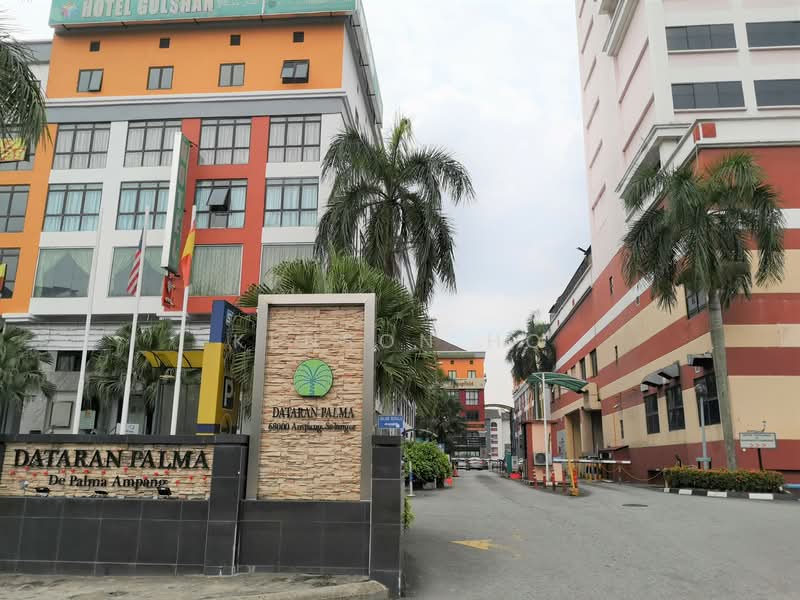 Shop / Office for Rent in Ampang Jaya (Ampang) - Kenson Ho - Exterior - PropertyGuru.com.my