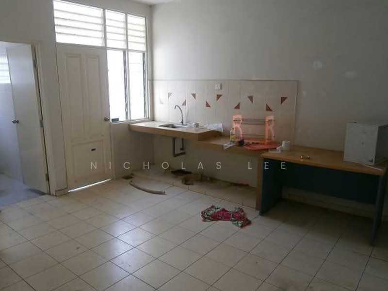 Rumah Teres 2-Tingkat untuk Disewa di Bandar Seri Botani (Ipoh) - Nicholas Lee - Kitchen - PropertyGuru.com.my
