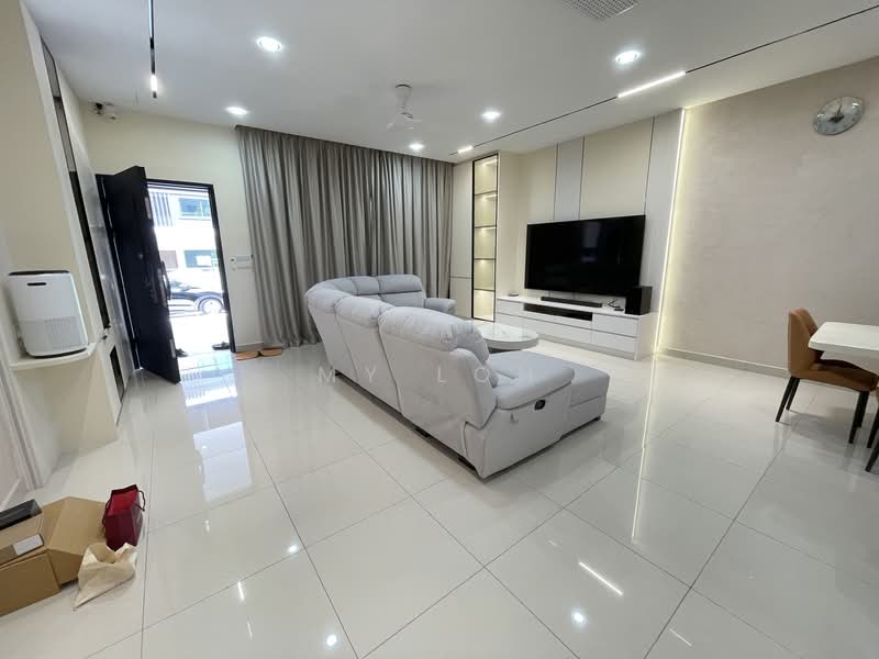 Hijauan Selayang untuk Untuk Dijual - RM 1,590,000, Mac 2026 - Living Room - PropertyGuru.com.my