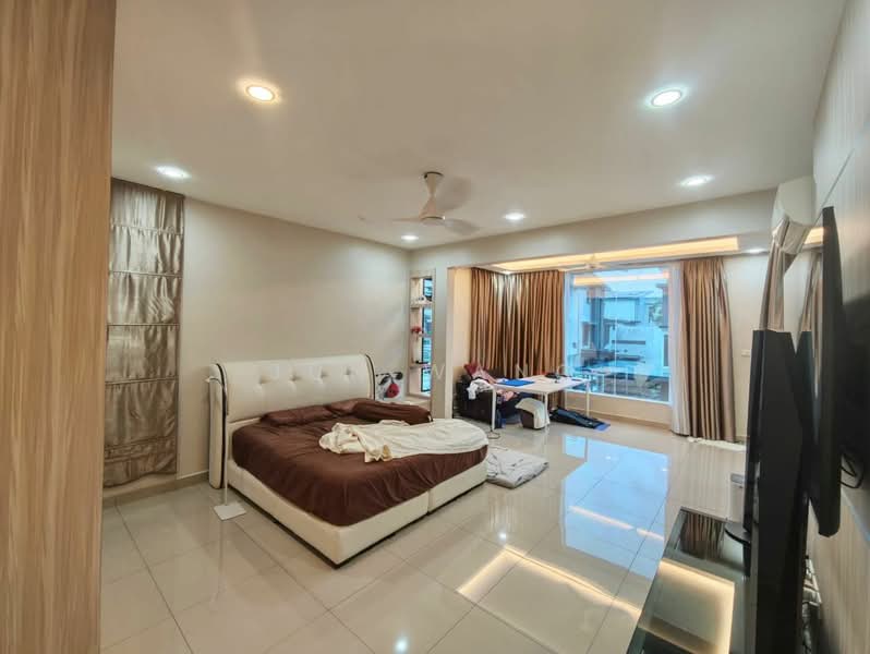 Cluster House for Sale in Taman Desa Tebrau (Tebrau) - Jun Wang - Bedroom - PropertyGuru.com.my