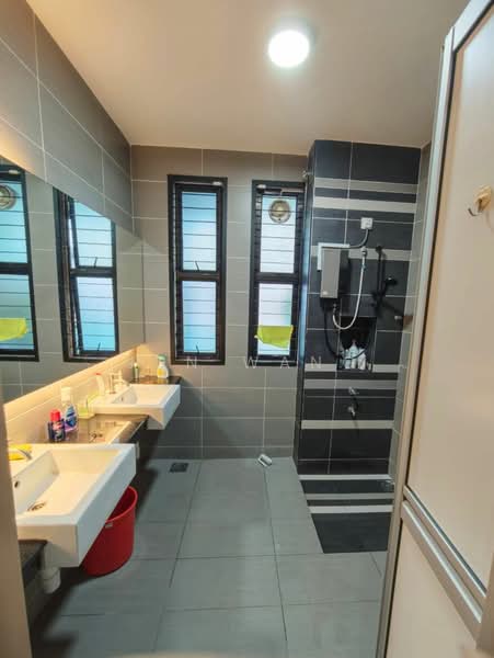 Cluster House for Sale in Taman Desa Tebrau (Tebrau) - Jun Wang - Bathroom - PropertyGuru.com.my