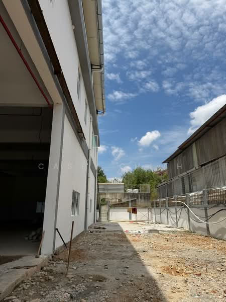 Factory for Rent in Rawang (Selangor) - Casey Cheah - Exterior - PropertyGuru.com.my