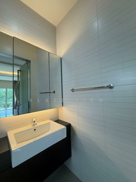 Tranquility Park @ East Ledang untuk Untuk Dijual - RM 5,000,000, Mac 2026 - Bathroom - PropertyGuru.com.my