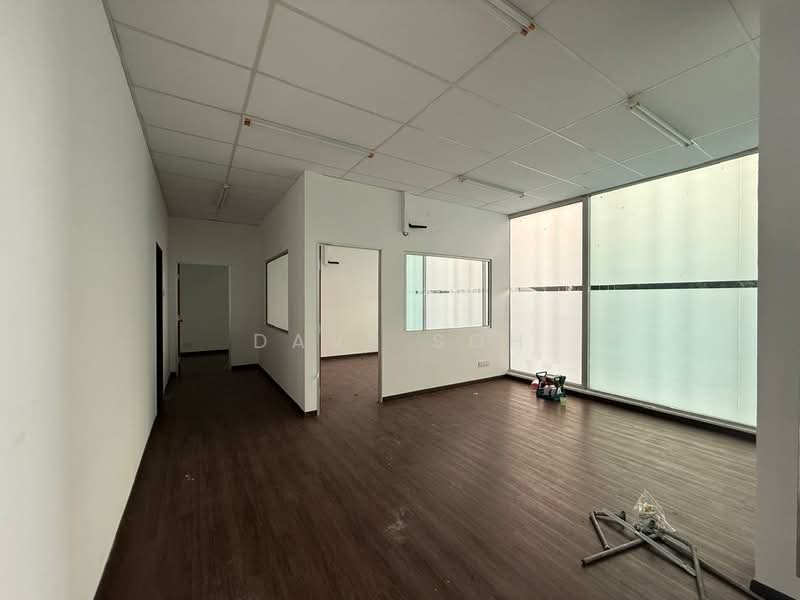 2 STOREY SEMI-DETACHED FACTORY @ TAMAN SAINS KOTA DAMANSARA untuk Untuk Disewa - RM 33,000 /bulan, Mac 2026 - Interior - PropertyGuru.com.my