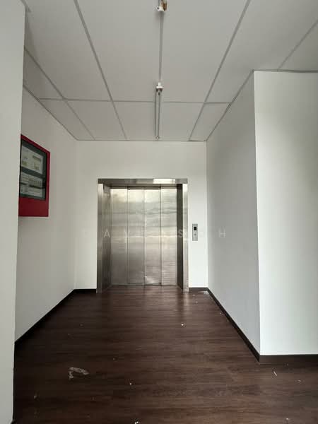 2 STOREY SEMI-DETACHED FACTORY @ TAMAN SAINS KOTA DAMANSARA untuk Untuk Disewa - RM 33,000 /bulan, Mac 2026 - Lobby - PropertyGuru.com.my