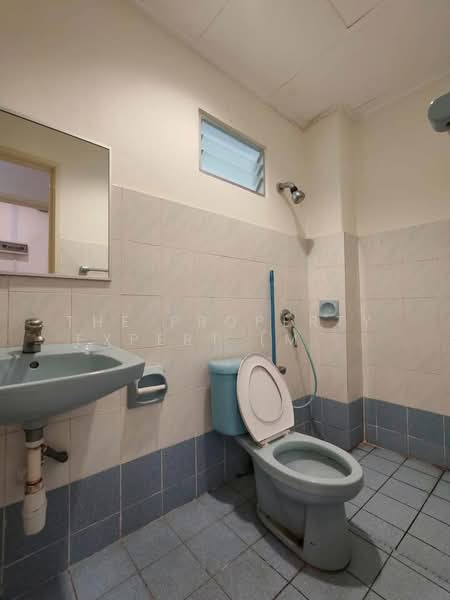 2-storey Terraced House for Sale in Putra Heights (Subang Jaya) - The Property Expert (Mr Fan) - Bathroom - PropertyGuru.com.my