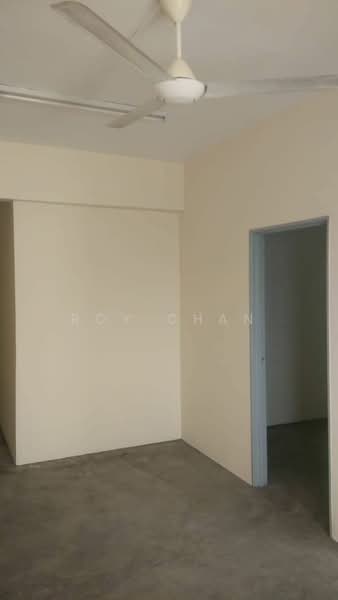 Flat for Sale at Pangsapuri Seri Nilam - Roy Chan - Interior - PropertyGuru.com.my