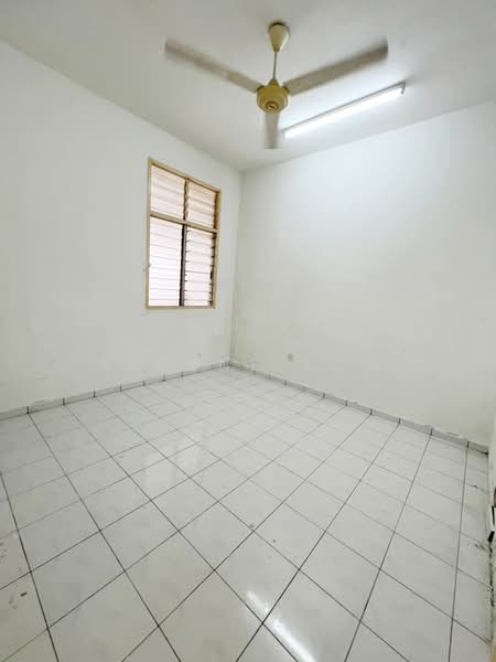2-storey Terraced House for Sale in Taman Putri Kulai (Kulai) - Serene Low - Interior - PropertyGuru.com.my