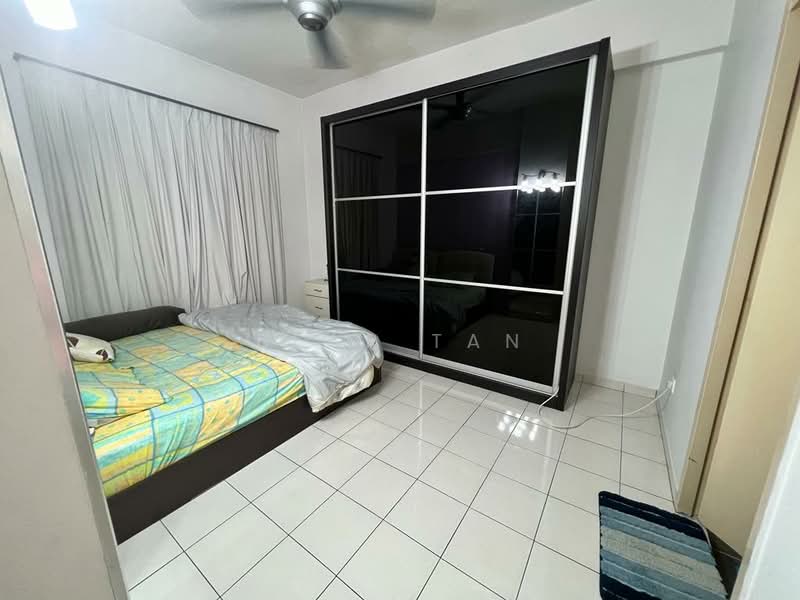 Putra Place Condominium untuk Untuk Disewa - RM 2,000 /bulan, Mac 2026 - Bedroom - PropertyGuru.com.my