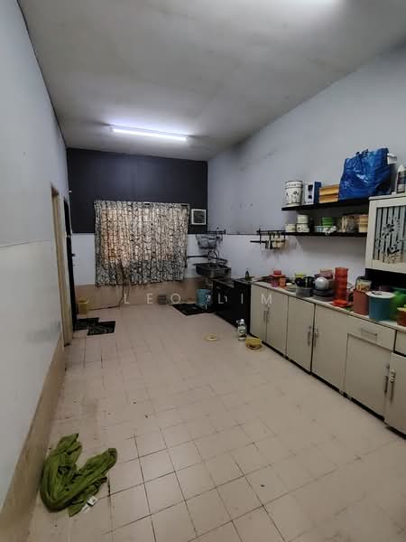 2-storey Terraced House for Sale in Saujana Impian (Kajang) - Leo Lim - Kitchen - PropertyGuru.com.my