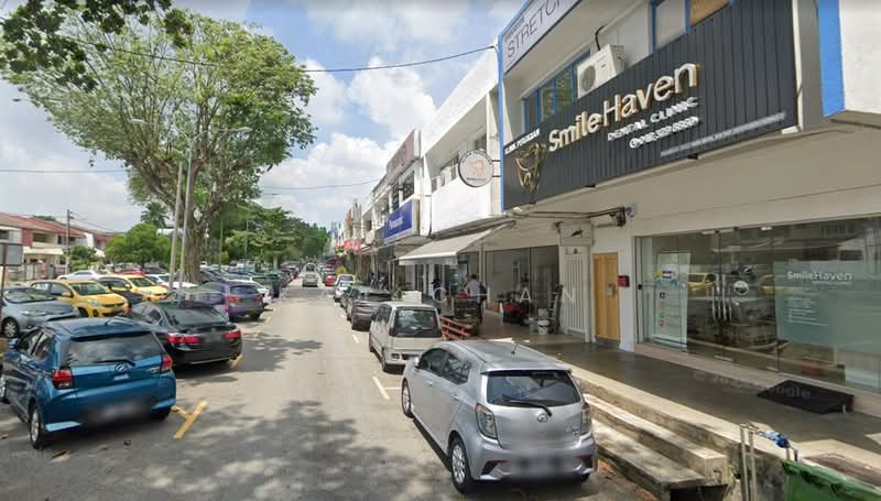 Shop for Rent in Petaling Jaya (Selangor) - Kat Chan - Exterior - PropertyGuru.com.my