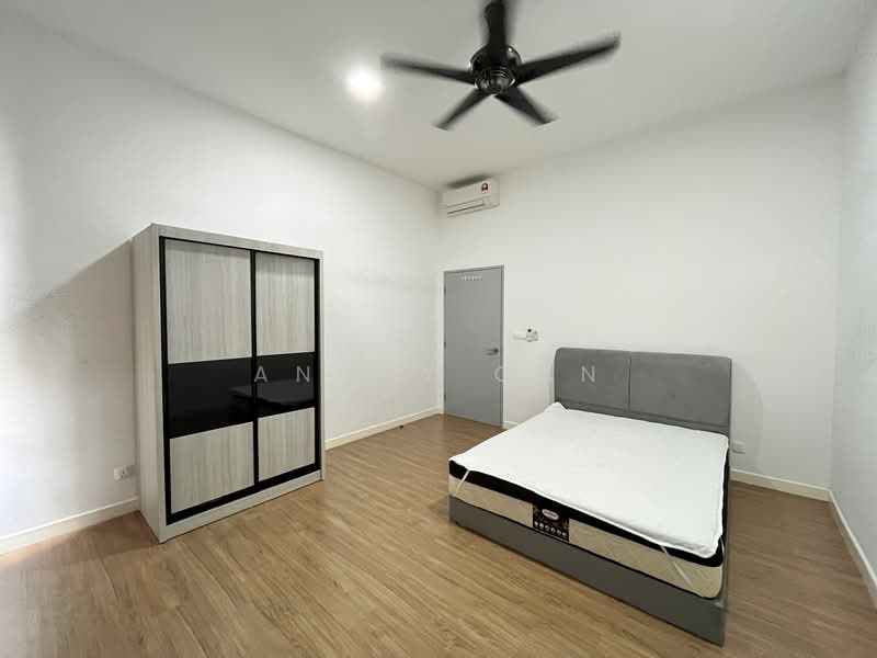 Semi-Detached House for Rent in Bandar Tropicana Aman (Telok Panglima Garang) - Anddy Gan - Bedroom - PropertyGuru.com.my