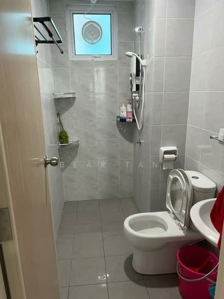 i-Santorini untuk Untuk Disewa - RM 2,200 /bulan, Mac 2026 - Bathroom - PropertyGuru.com.my