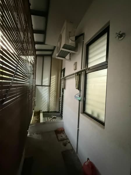 Terraced House for Rent in Elmina (Shah Alam) - Asman Samsudin - Balcony - PropertyGuru.com.my