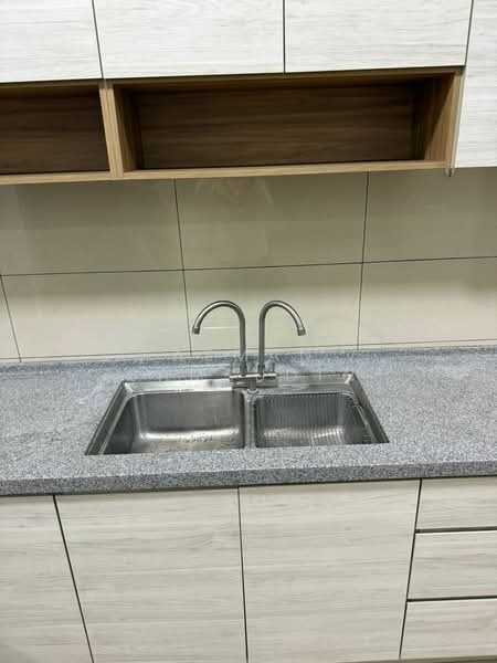 Terraced House for Rent in Elmina (Shah Alam) - Asman Samsudin - Kitchen - PropertyGuru.com.my