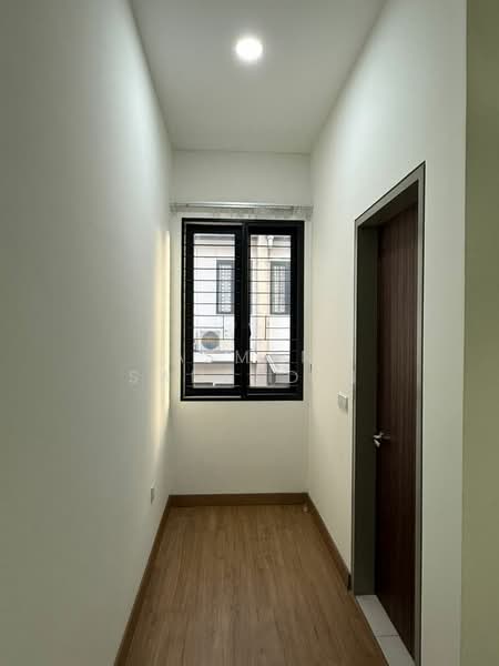 Terraced House for Rent in Elmina (Shah Alam) - Asman Samsudin - Corridor - PropertyGuru.com.my