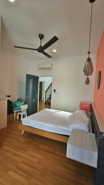 Condominium for Rent at Ayden Townhouse Warisan Puteri - Zilla Ahmad - Bedroom - PropertyGuru.com.my