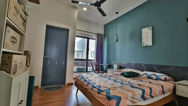 Condominium for Rent at Ayden Townhouse Warisan Puteri - Zilla Ahmad - Bedroom - PropertyGuru.com.my