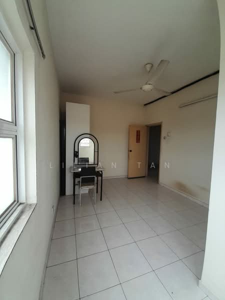 Desa Impiana untuk Untuk Disewa - RM 1,300 /bulan, Mac 2026 - Interior - PropertyGuru.com.my