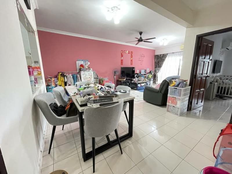 Condominium for Sale at Sri Putramas - MY Loh - Living Room - PropertyGuru.com.my