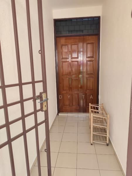 Medan Lumba Kuda untuk Untuk Disewa - RM 1,300 /bulan, Mac 2026 - Entrance - PropertyGuru.com.my